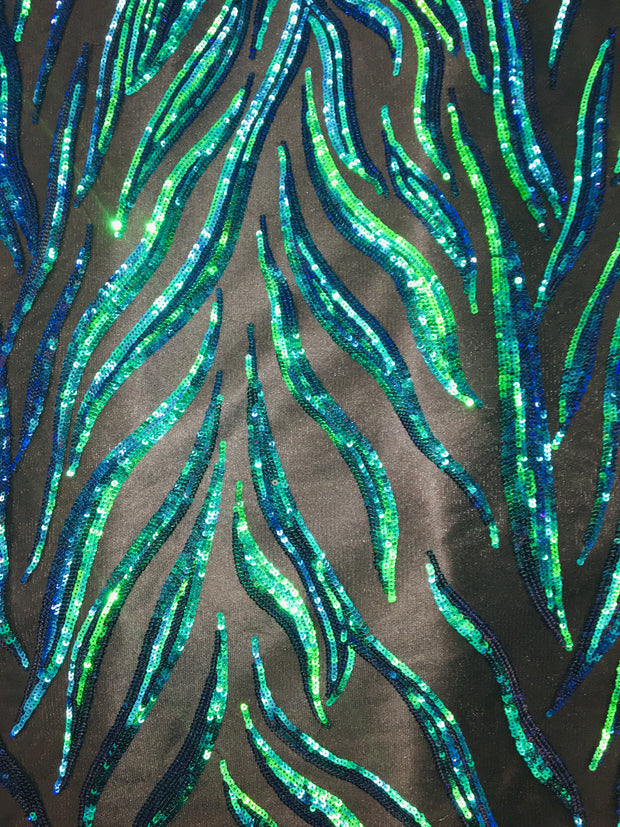 Tulip Iridescent Sequin